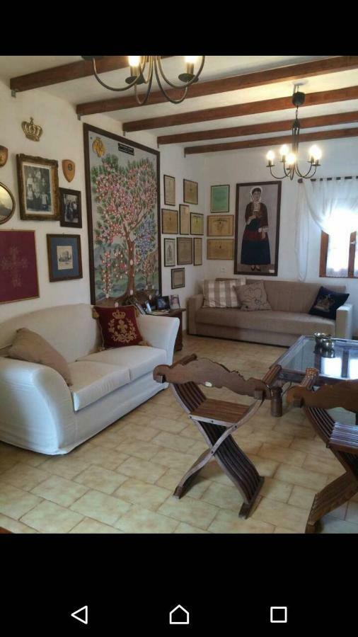 Charouda Stone Tower Apartment Pírgos Dhiroú Bagian luar foto