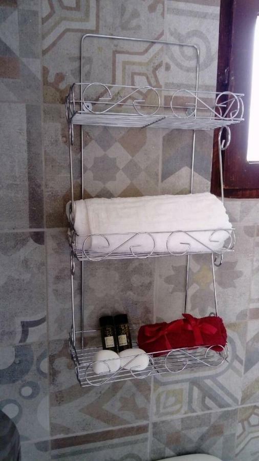 Charouda Stone Tower Apartment Pírgos Dhiroú Bagian luar foto
